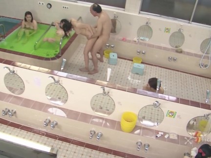 Old Guy Stops Time and Fucks Frozen Women in Spa (Uncensored JAV)